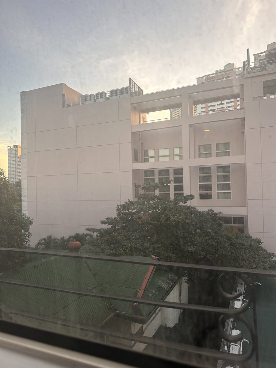 MatthewAnthrew's tweet image. Anyone from Manila 😉