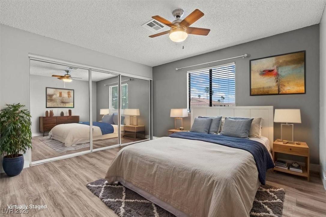 TheNitroGroup's tweet photo. New Listing Price: $239,900
1112 Observation DR #201, Las Vegas, NV 89128 is a fantastic property with 2 bedrooms and 2.0 bathrooms.
See more here: https://t.co/aA72iZ6FwZ https://t.co/UURvVWrjkd