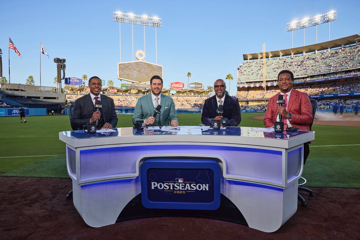 cgrand3's tweet photo. Appreciate everyone at @TNTSportsUS for making this another great year. Always a blast talking baseball with this crew and bringing the game to the fans. https://t.co/AgIgT9xdms