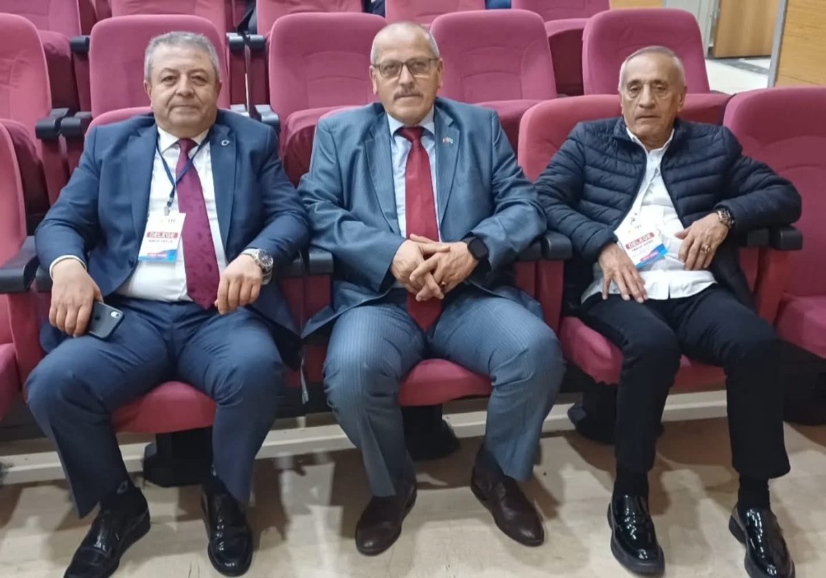 İyi Parti Keçiören İlçe 4. Olağan Kongremizi yoğun bir katılımla gerçekleştirdik.Kaybedenin olmadığı bu Demokrasi şölenininde yeniden ilçe başkanlığına seçilen Sn.Haluk Baran kardeşimi ve yönetim kurulunu tebrik ediyor başarı ve kolaylıklar diliyorum.
#NeMutluTürkümDiyene