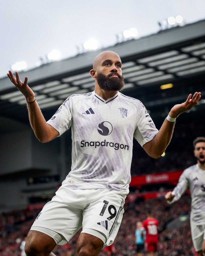 Man Utd’s next 10 Premier League games:

Brighton (H)
Forest (A)
Spurs (A)
Everton (H)
Palace (A)
West Ham (H)
Wolves (A)
Bournemouth (H)
Villa (A)
Newcastle (H)

Two points off 4th. Six points off 1st… 👀