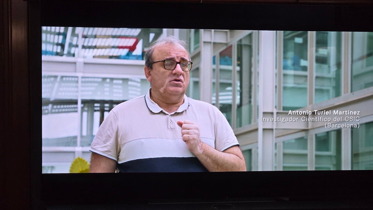 Viendo "Vidas Irrenovables" con la familia, todos gritando a la TV y cagándonos en los políticos y la UE 🤭

Ya en cesarvidal.tv y en 4K