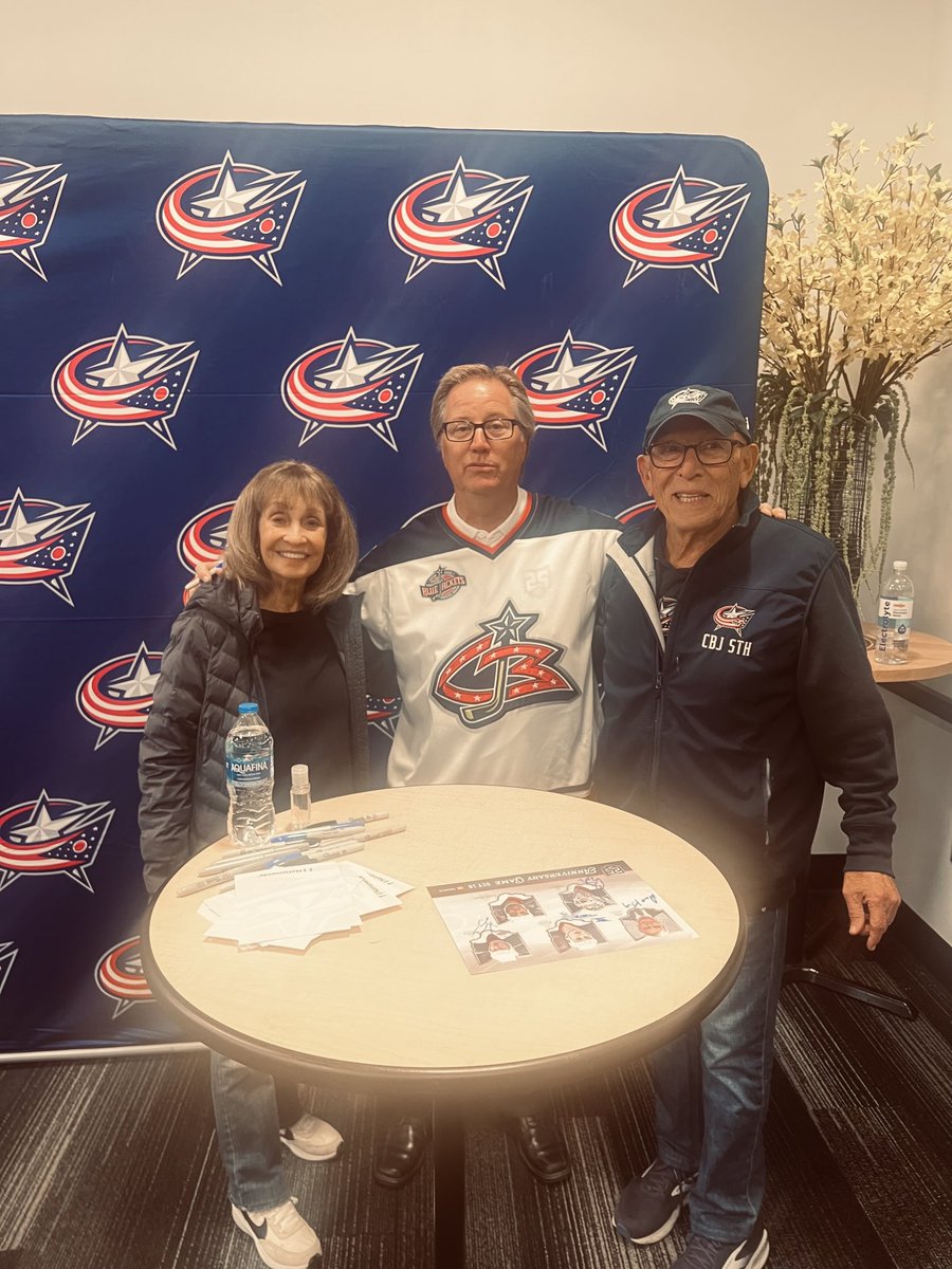 Fish5983's tweet image. #cbj last night at the jackets meeting the alumni celebrating 25years. Klesla, Dinnen, Tugnutt, Grand-Pierre