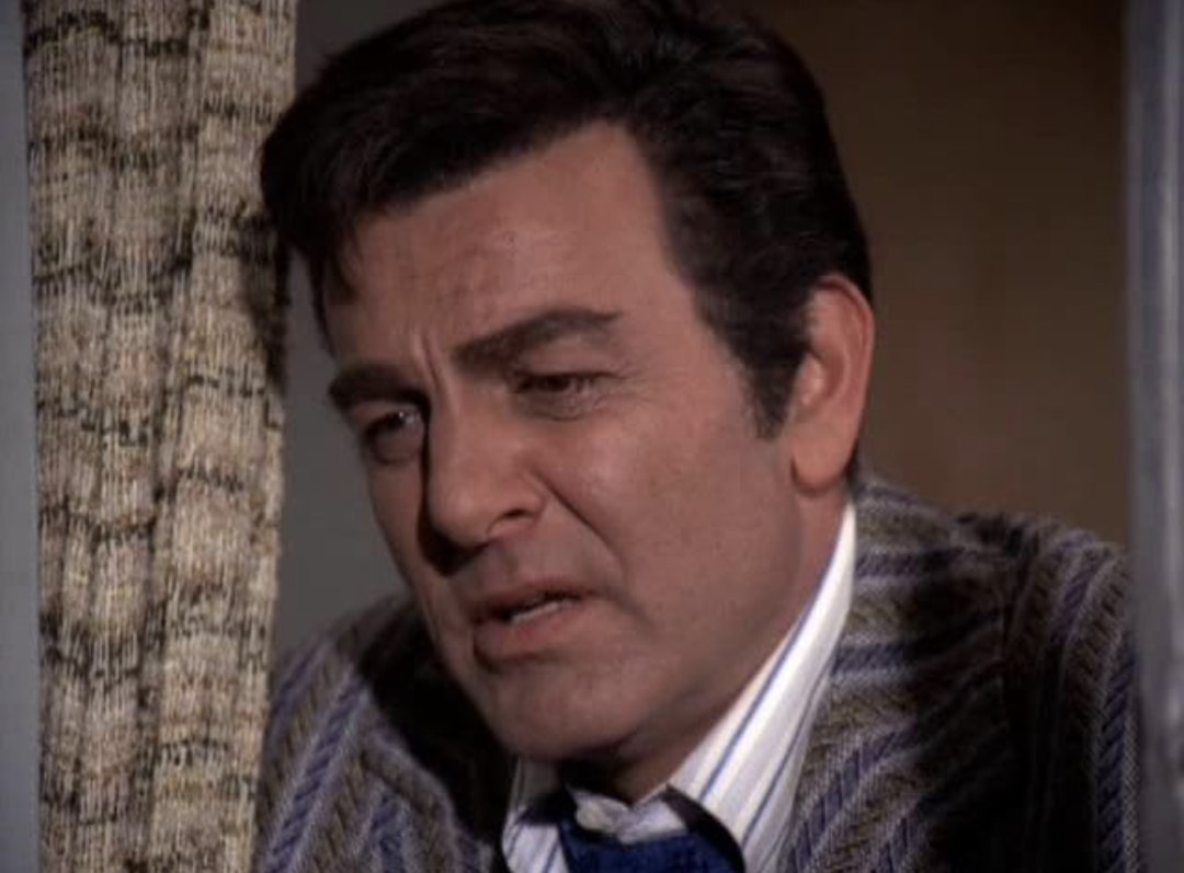 Tonite on MANNIX: Joe sadly muses that those were the days, my friends, we thought they'd never end, we'd sing and dance forever and a day, for we were young and sure to have our way
la-la-la-da-da-da.