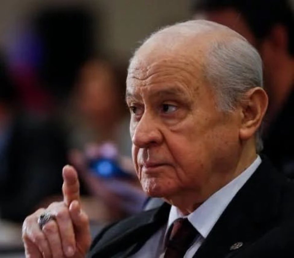 • MHP Lideri Devlet Bahçeli 👇🏾

“KKTC parlamentosu acilen toplanmalı, seçim sonuçları ve federasyona dönüşün kabul edilemeyeceğini ilan etmeli ve Türkiye Cumhuriyeti’ne katılma kararı almalıdır…”