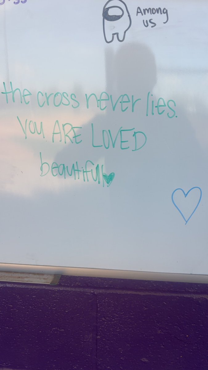 Bailey Apple tweet media