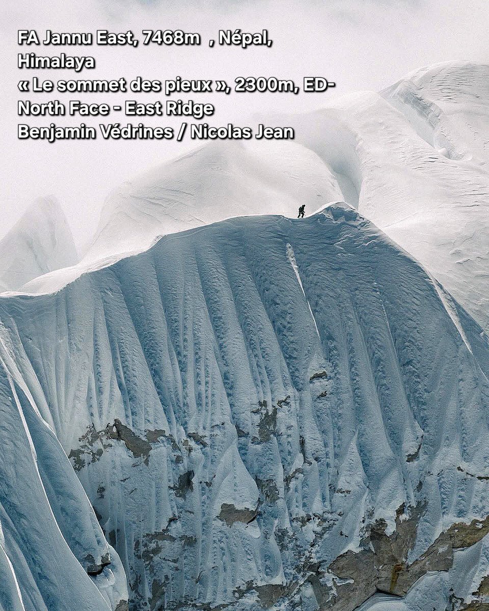 CarlosGarranzo's tweet photo. LO CONSIGUIERON!!!!
🍾🥂
El JANNU ESTE, 7468m ha sido ascendido a través de la cara Norte a la Arista Este!
Enhorabuena a Benjamin Védrines, Nico Jean y todo su equipo de apoyo.

« Le sommet des pieux », 2300m, ED-

👉https://t.co/TSwz7frbG9 https://t.co/J9CYXAonN1