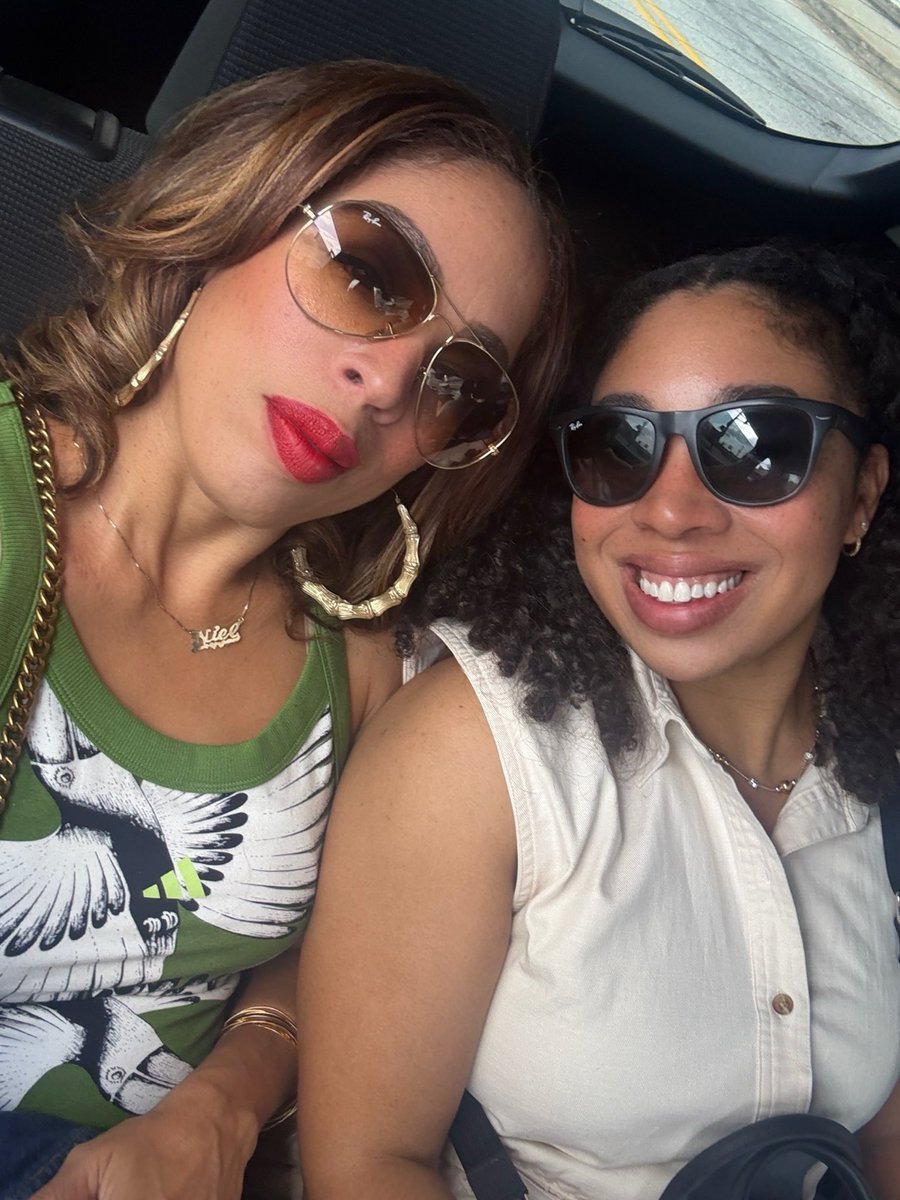 jurist_diction's tweet image. Had a good time spending time with my sibs at the #spelhouse homecoming ❤️