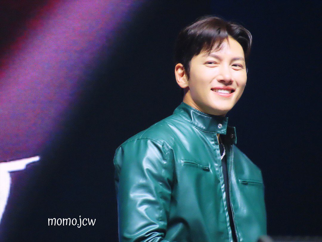 SH11suga's tweet photo. Wookie Pookie 🤏🏼💛

#IAMJiChangWook #jichangwook #지창욱 https://t.co/xnIpTlNpE7