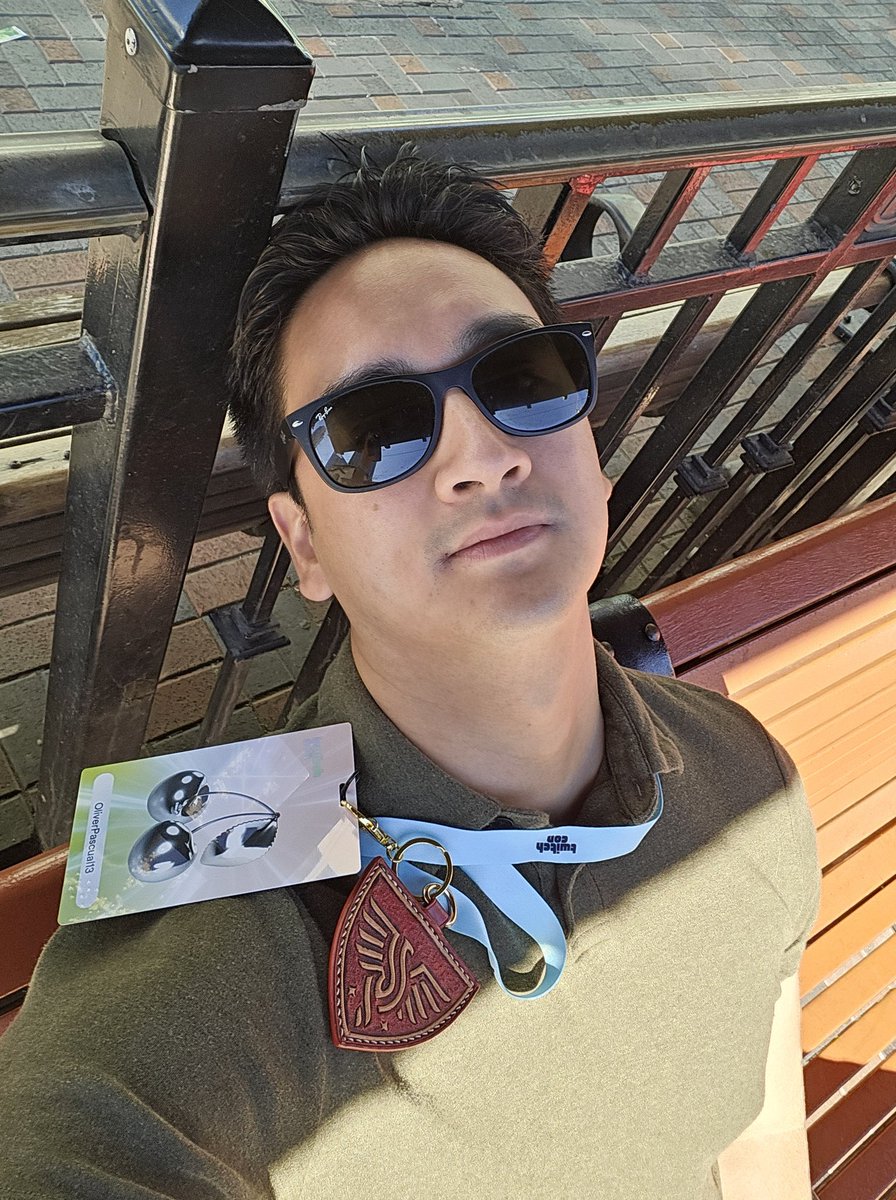 Got a liquid iv in me and I'm heading to the con. If you see me please say hi!