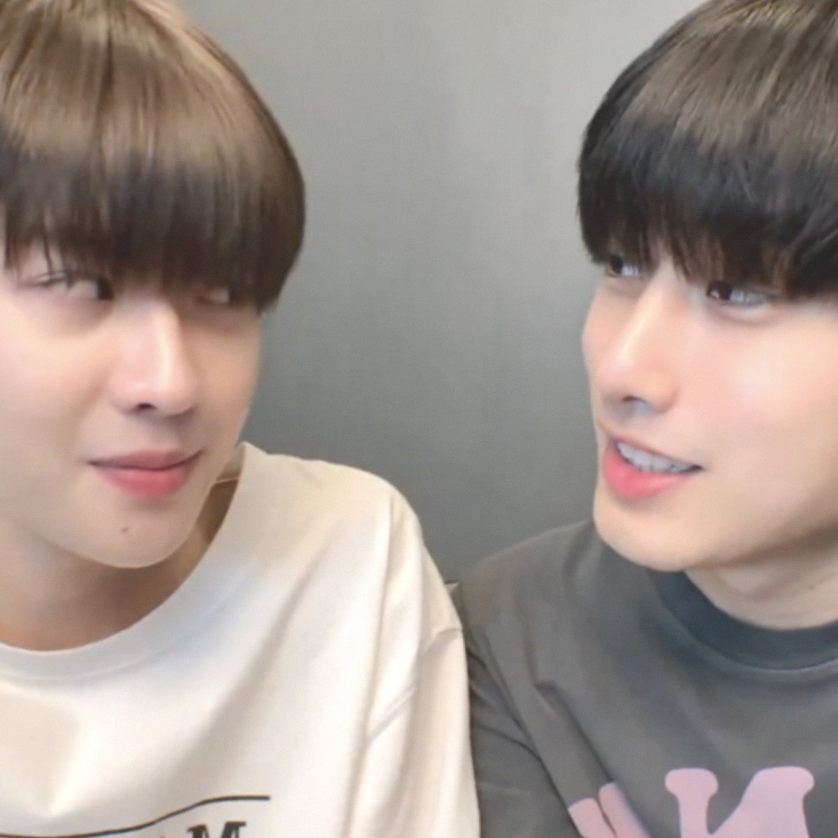 firstlovetouu's tweet photo. ก็ไม่โสดมานานแล้วนี่ https://t.co/Uk0pb5kh5F