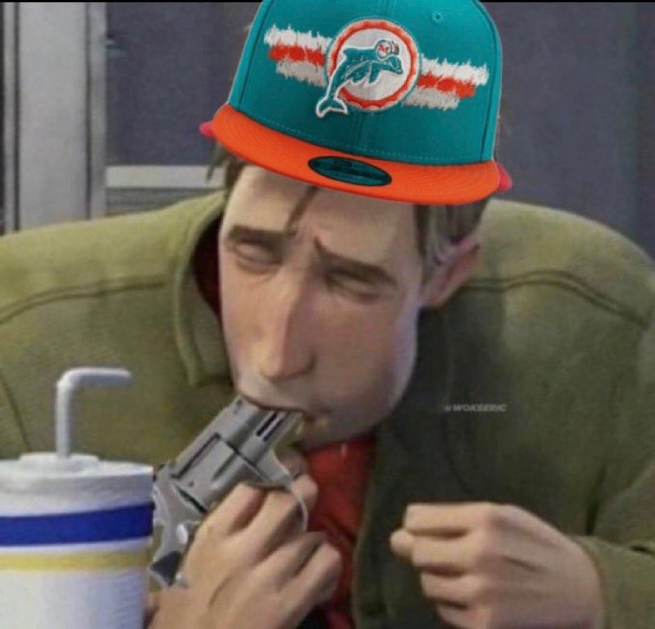 Jalkapallossa oma suosikkijoukkue voitti, tässä toisessa jalkapallossa oma joukkue onkin sitten synkintä paskaa mitä voi olla #NFLfi