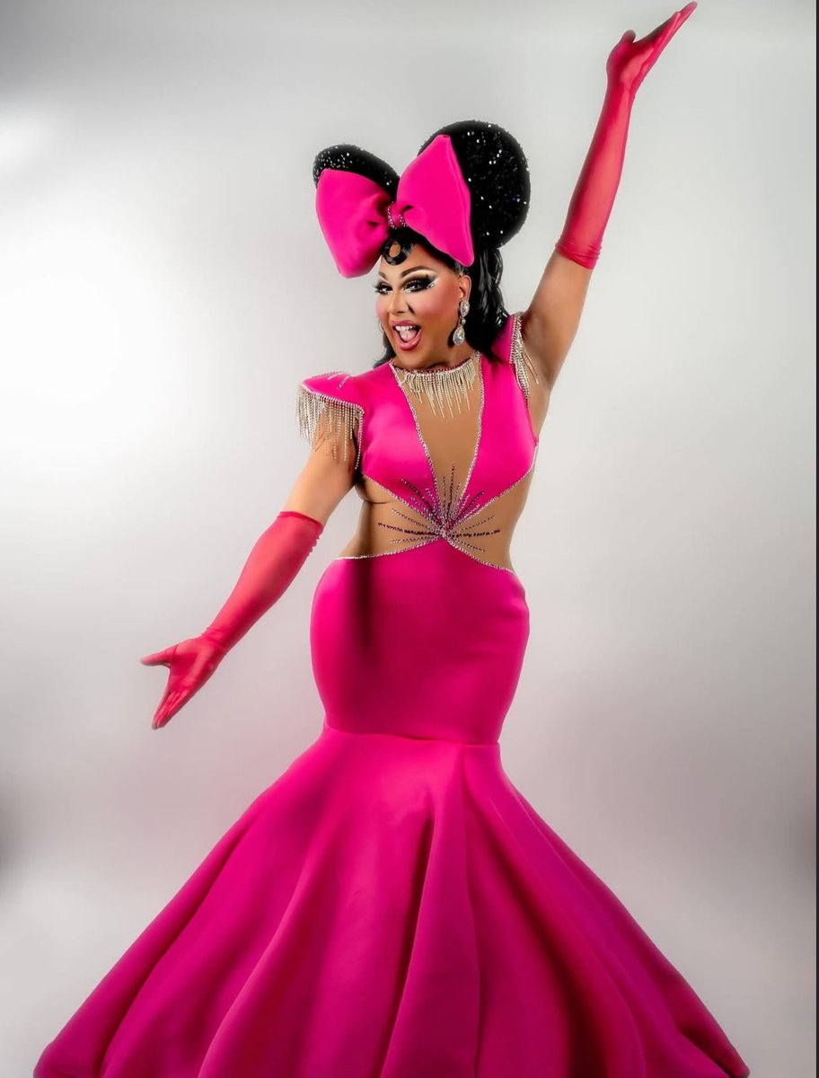 Drag_Crave's tweet image. Alexis Mateo looks fabulous in new photos.