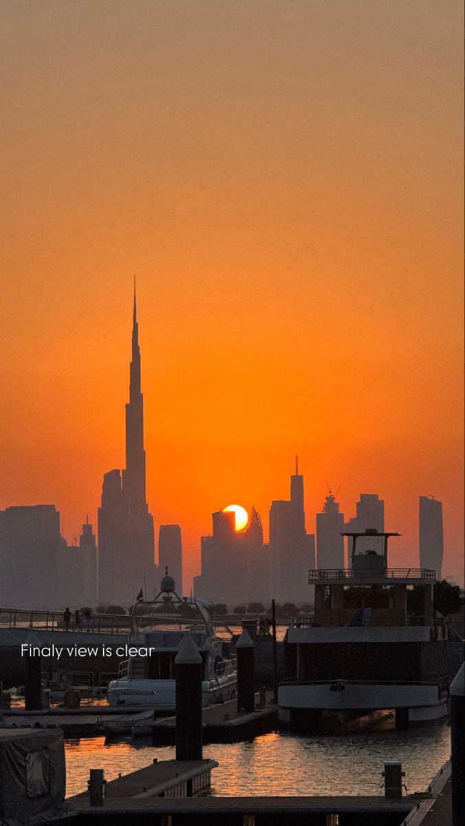 RBPhoto22237653's tweet photo. Dubai creek #burjkhalifa view https://t.co/w2GbgNEcrI