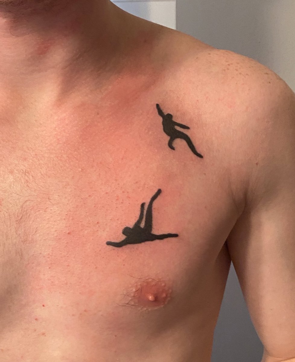 _zlinky's tweet image. wowie thank you for the love🫶 I am a cyborg and here is some more of my recent work (all hand poke). definitely want to do more american traditional after these lovely scorpions🦂💓