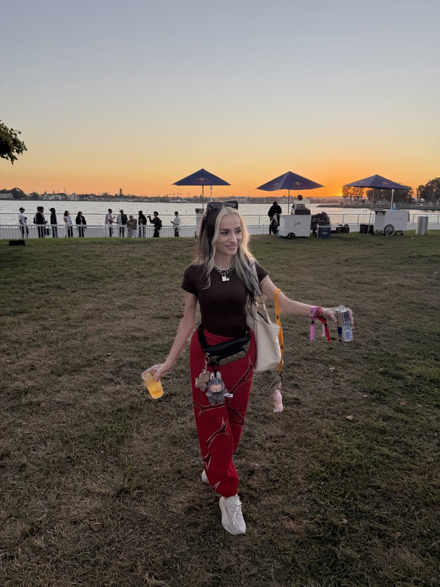 RIPRARAA tweet media