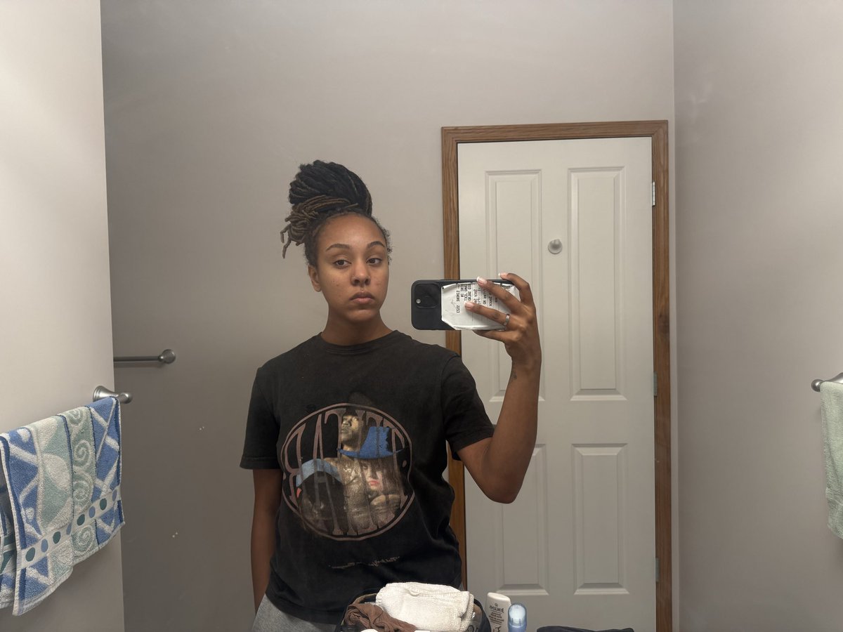 bae_____2000k's tweet image. Respecting the balance