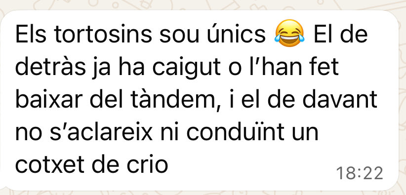 Arran de la meva piulada de la festa de la bicicleta de #Tortosa d’avui, un amic ampostí una mica sorneguer, em fa arribar aquestes fotos de la campanya electoral del PSC-Movem
Us reprodueixo el missatge amb el seu permís. Margrat fa riure 😂 una mica, a mi també em fa pena 😓