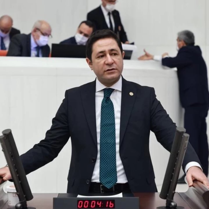 🔴 MHP’li Yücel Bulut:

“Askeri Harekatla aldığımızı,
Psikolojik Harekatla verecek değiliz.”

“Kıbrıs Türk’tür, Türk kalacak.”