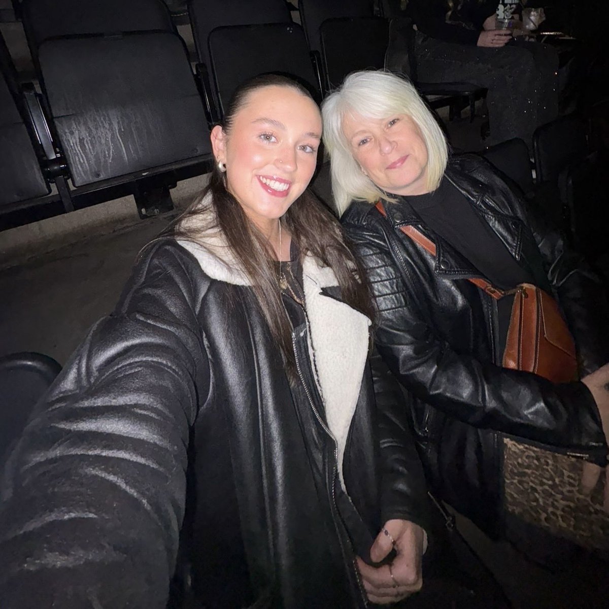 Anne-Marie Gallogly💙 tweet media