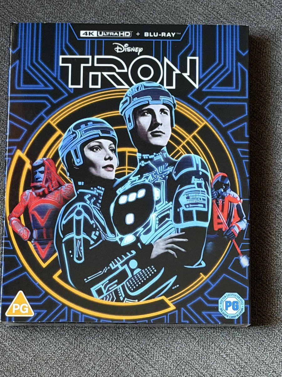 Tonight’s 4k movie 🍿 tron 👍 #4KUltraHD #PhysicalMedia