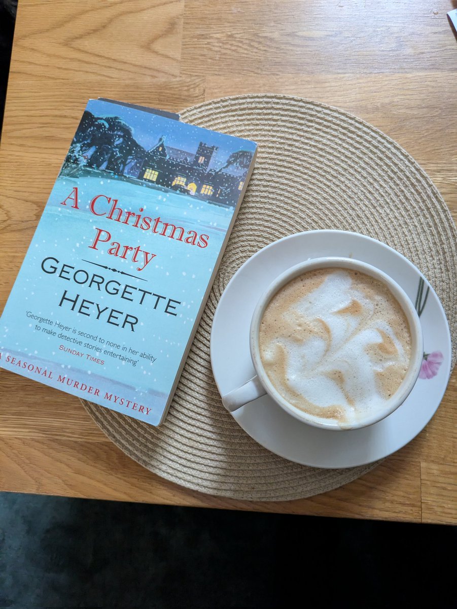 klcolclough's tweet photo. Walked around town today then back home for cosy book and coffee time ✨ https://t.co/MBhLuASP4q