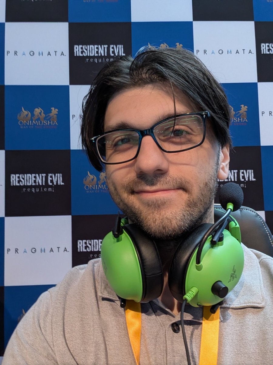 Mrhappy1227's tweet image. Going live on the Capcom channel shortly!