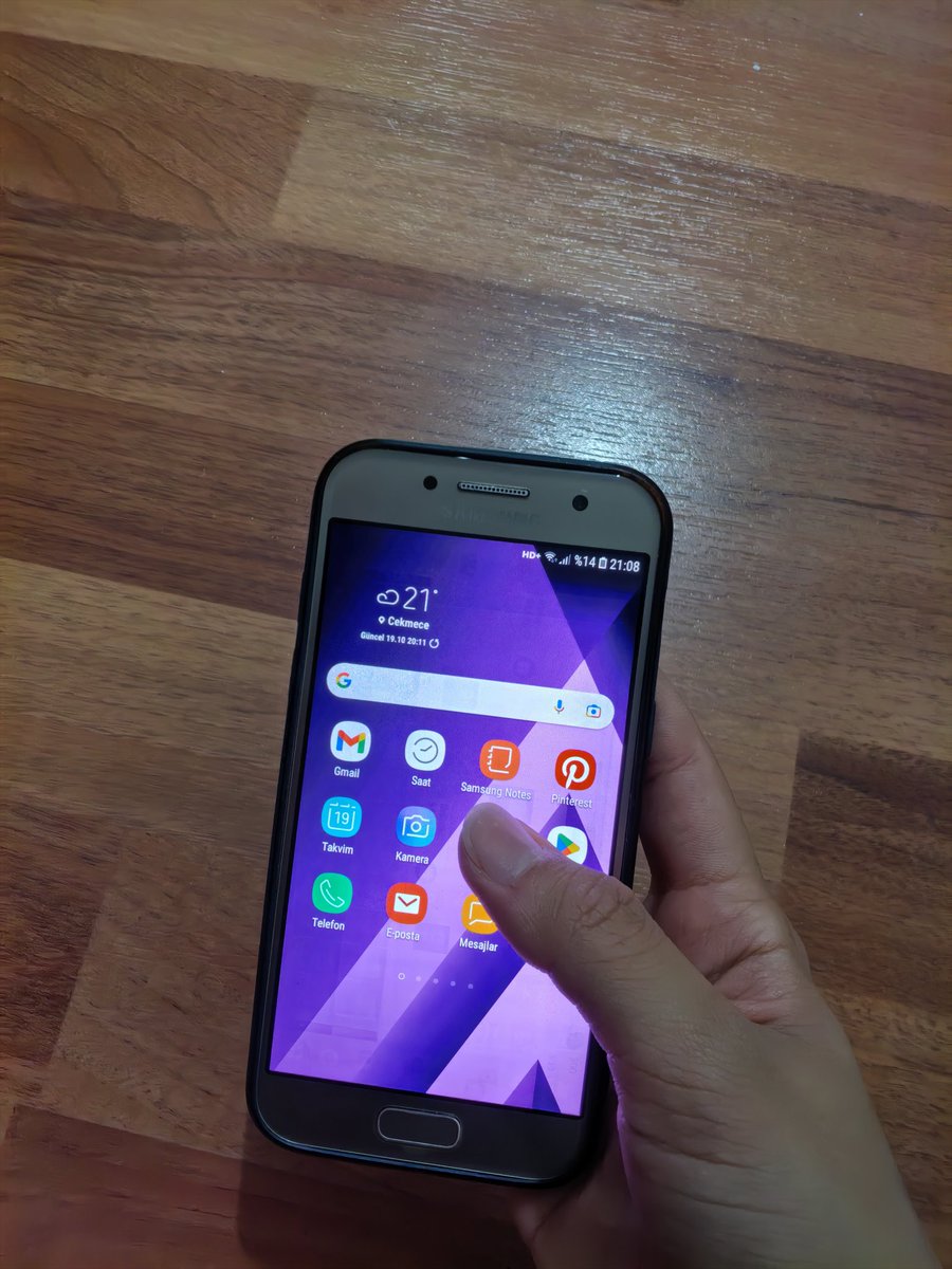 Kaldık yine baş başa Allahını cezası telefon