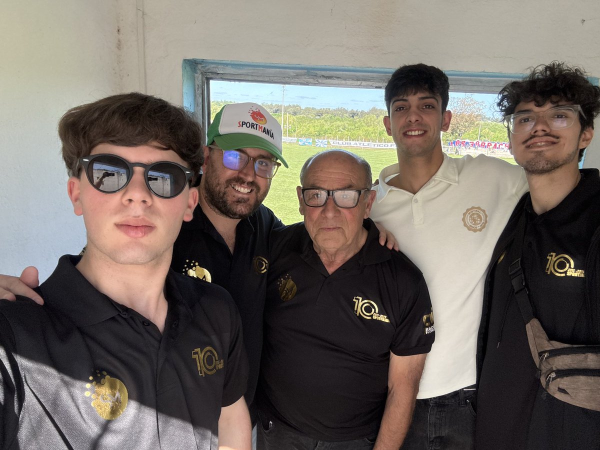 𝗔𝗜𝗥𝗘𝗘𝗘𝗘!

🏟️ Comenzamos desde la Piedra Alta con la transmisión del partido por la 1ª fecha del Torneo Clausura de la Divisional A local.

🎙️ A las 16:15 hs 👇

<a href="/AtleticoFlorida/">Club Atlético Florida Oficial ⭐️</a> 🆚 <a href="/club_quilmes/">ClubQuilmesOficial</a> 

📻1️⃣2️⃣0️⃣0️⃣<a href="/exitorama/">C.W.33 RADIO FLORIDA</a>
🎤 <a href="/relator_pueblo/">Marcelo Sanner</a> 
🎧<a href="/l_passarella/">ʟᴏʟᴏᴏᴏᴏᴏ</a>