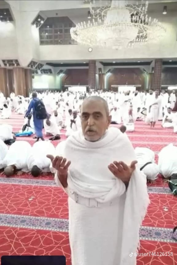 حبيبي يااخويا اتعودت عليك تكون معايا في العمرة خلتني لوحدي ها المرة اقسم بالله قلبي واجعني عليك وبيدعيلك علي قد الوجع ربي يتقبل دعائي ويجمعني بيك في الفردوس الاعلي من الجنة ياقلب اختك يااخويا 😥🤲💔