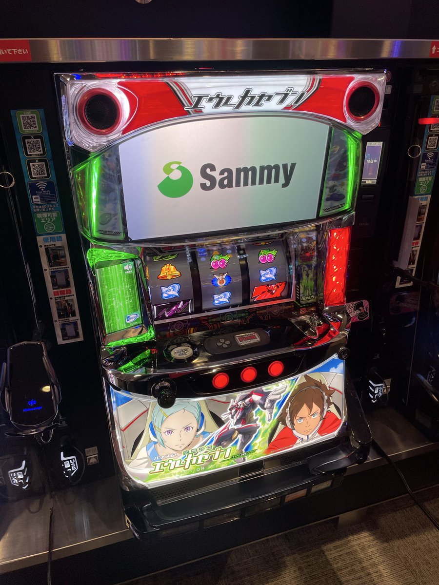 Style21_manager's tweet image. 10/20は新台入替です。

今回はお客様からのご要望により
5スロにエウレカ復活！

0.2パチには時代劇好きな方が
並んで楽しめるように銭形平次と
遠山の金さんを💁‍♂️

もちろん新台も是非Style21で
お楽しみ下さい🫡

＃Style21
＃新台入替