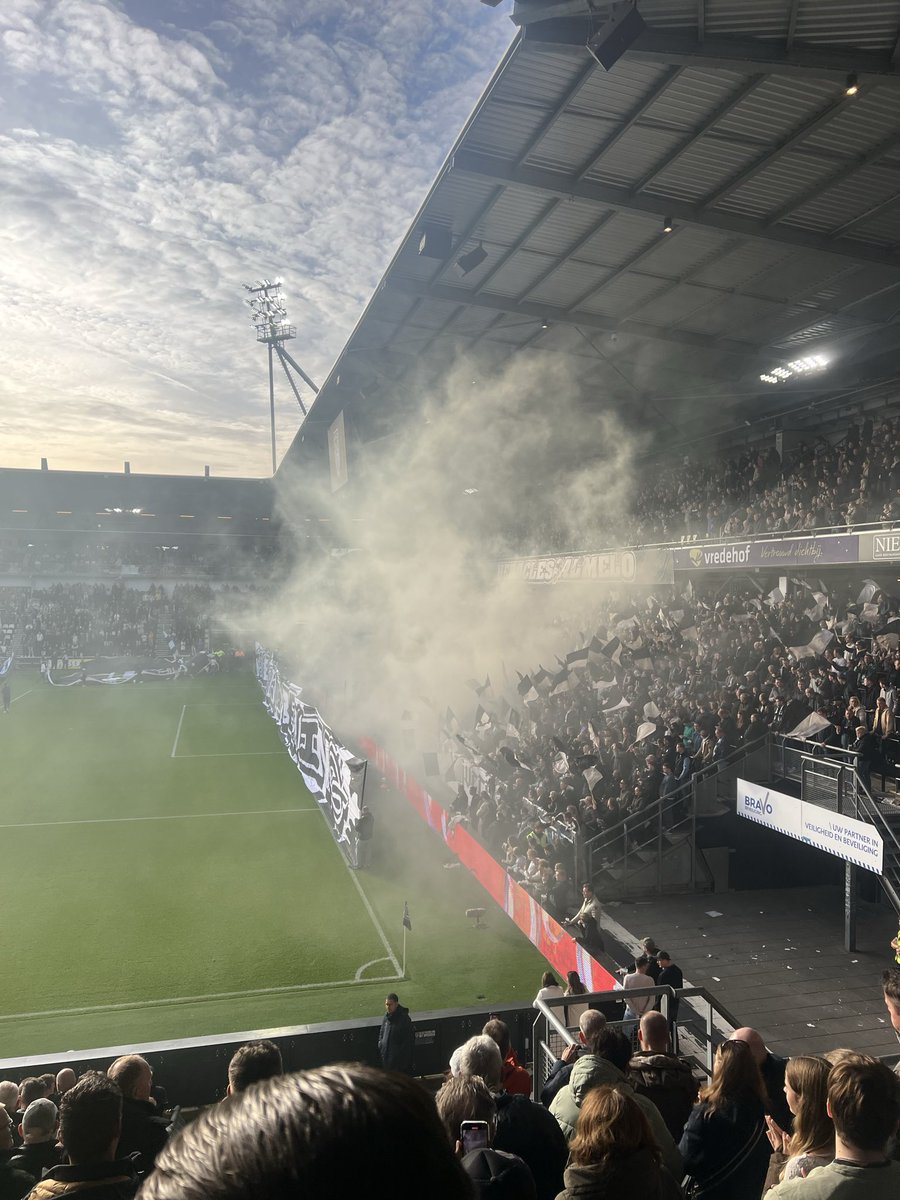 Daansnapper tweet media