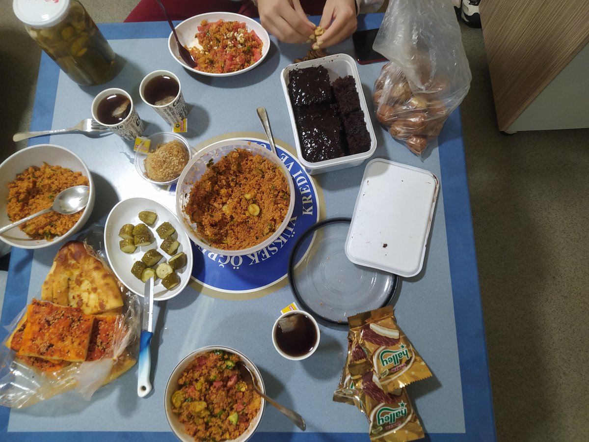 Kısır rengi görün