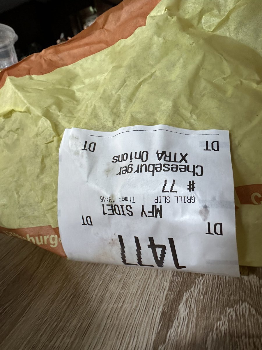 Kate_Shamel's tweet photo. @McDonalds I keep trying to get extra onion on my burgers and I continue to get none. Where do I file a complaint? https://t.co/AXpqEsAknf