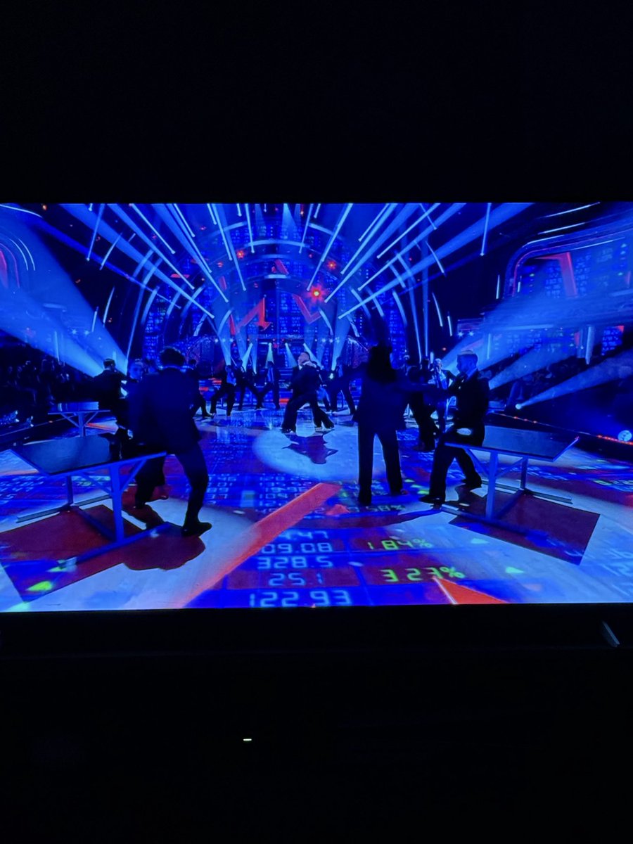 Gav_008's tweet photo. @bbcstrictly @BBC THANKYOU for making this season more modern, upto date and more same sex dancing! A more upto date set music, design has been needed for years!
@officialdwts is the way too go https://t.co/YUeiVBvNtV