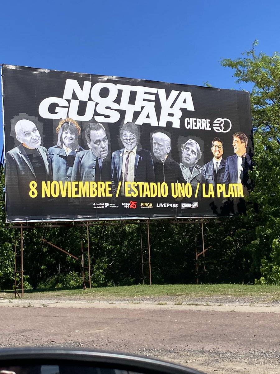 vir_jm's tweet photo. Vas rodando por el camino centenario de La Plata y te encuentras con esto…

Más allá de temas políticos, me dio mucha risa. https://t.co/550uw0CjES
