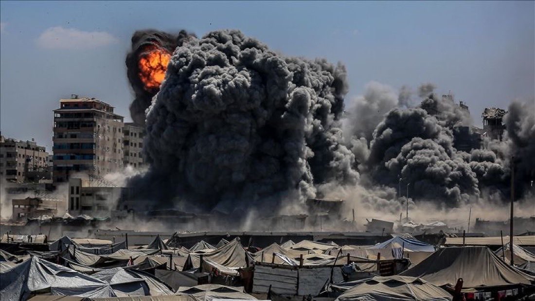 🚨🇮🇱 BREAKING: Israel has resumed airstrikes on Gaza following reports of ceasefire violations. Heavy bombardment reported in several areas. Situation remains tense. #Gaza #Israel