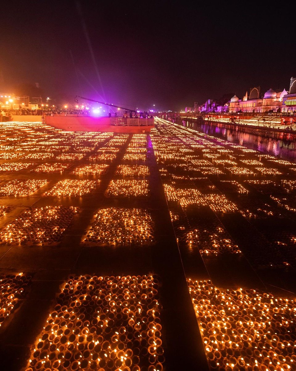 Rama Rajya ka Dipotsav in Ayodhya!

#ShubhDiwali #AyodhaRamMandir 

#RamaRajyakaDipotsav