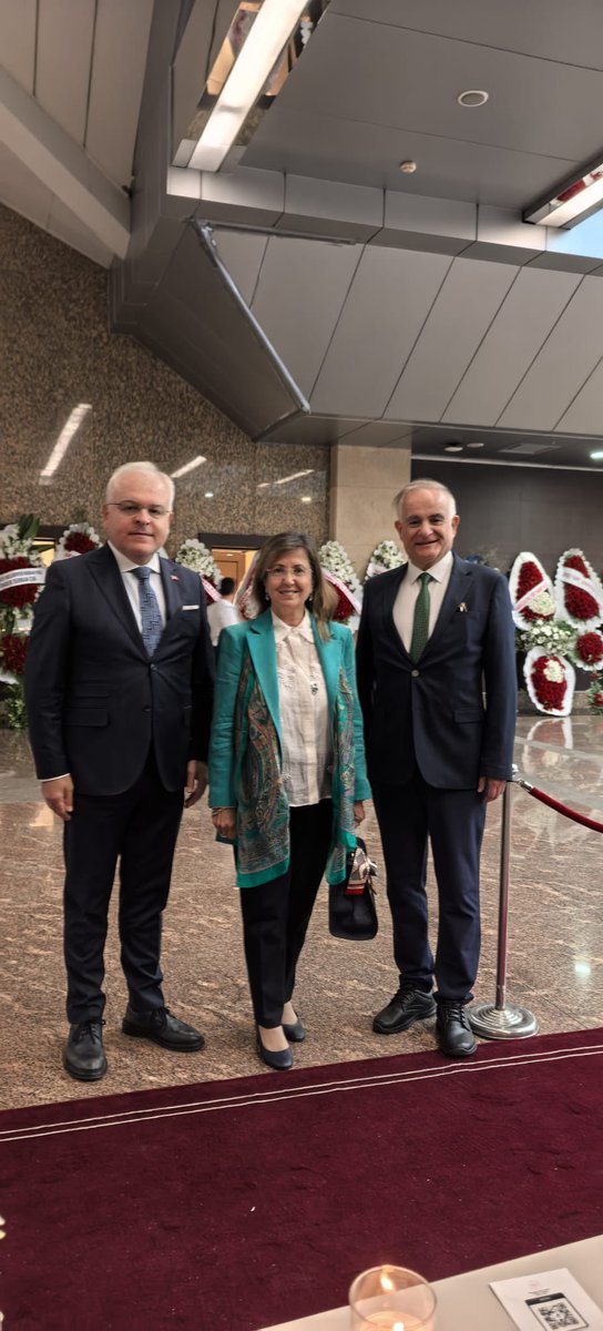 Bedriye Tunçsiper tweet media