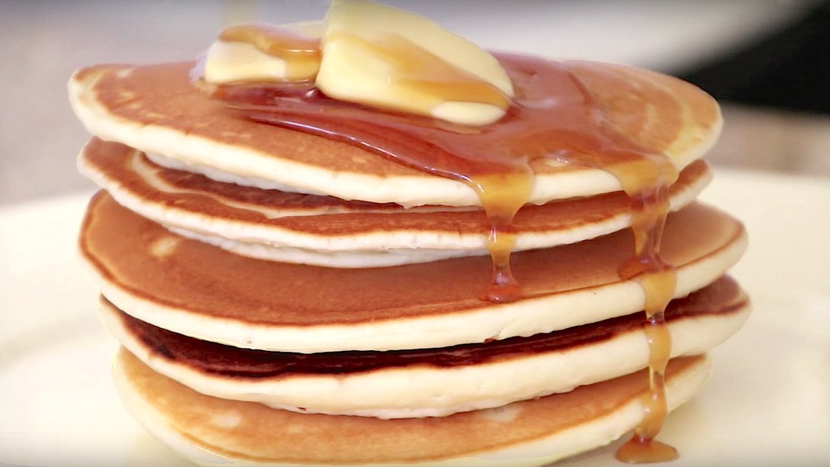 sauvez moi, <a href="/F1N4IK22/">FLC F1N4IK</a> ne sait pas faire la différence entre des pancakes et des crêpes, ça fait 15mins il me dit que c'est la même chose et confond les 2

je suis en souffrance