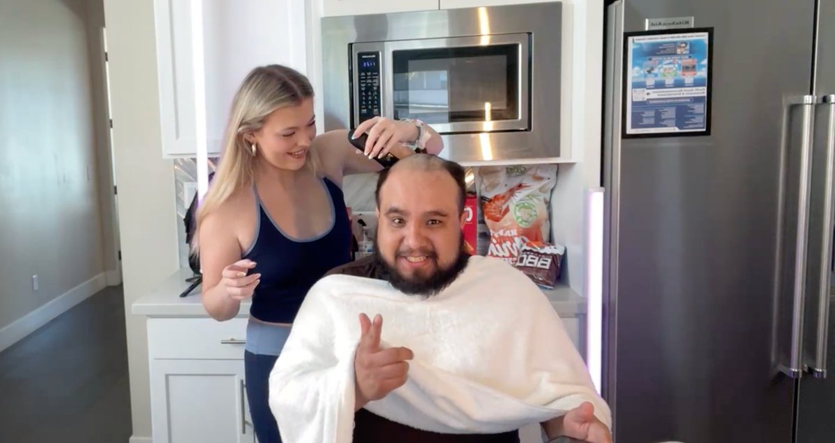 look at my barber dawg.... im 100% chopped...