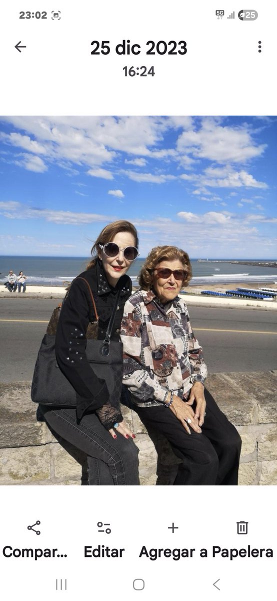 #FelizDiadelaMadre 
Te amo mamita 
Besos Al cielo .
Siempre unidas ❣️❣️