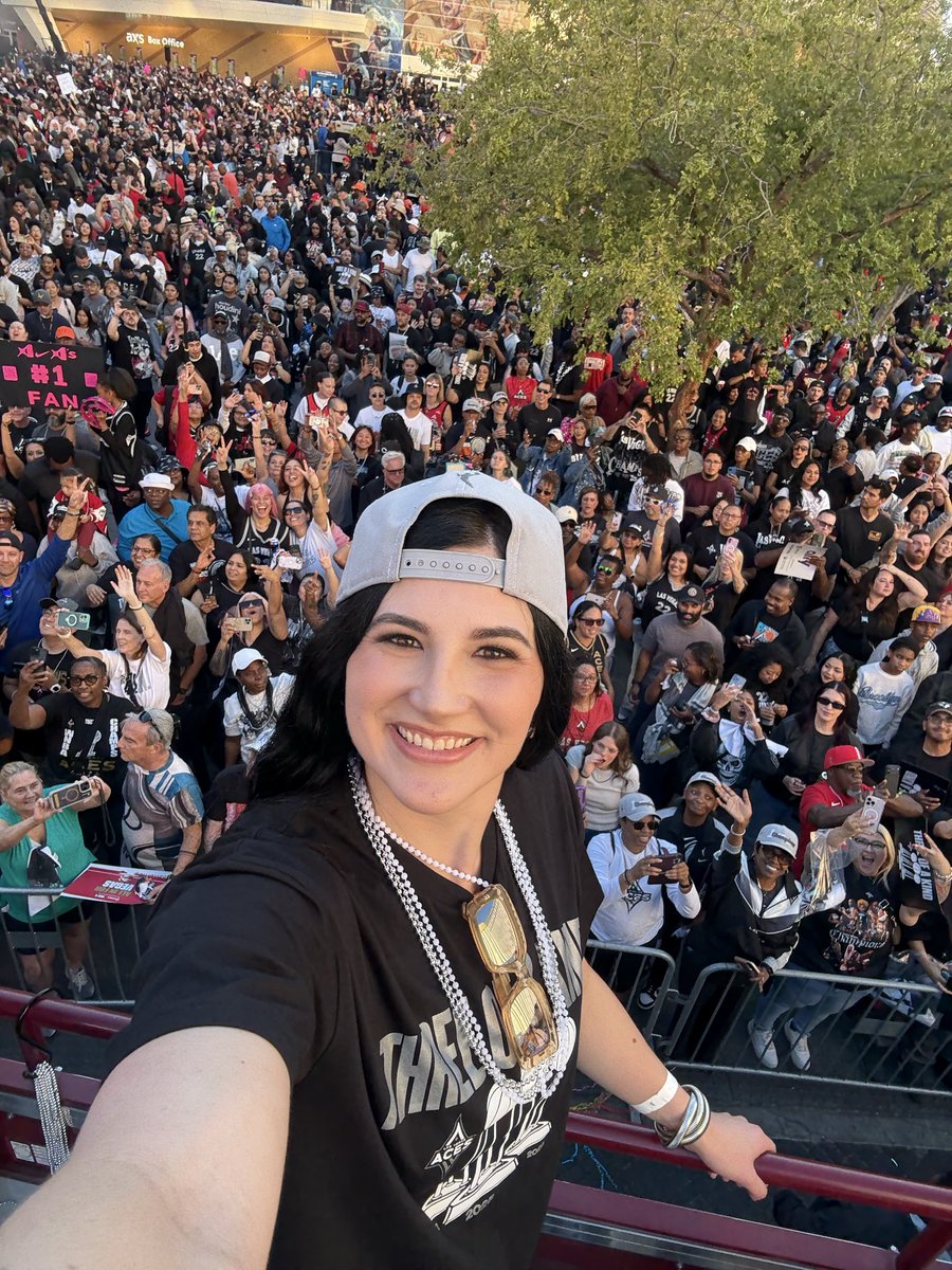 Megan Gustafson tweet media