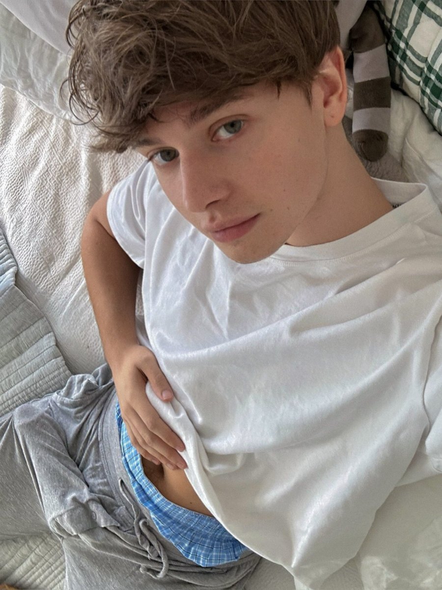 Who didn't get a pic in DMs today?