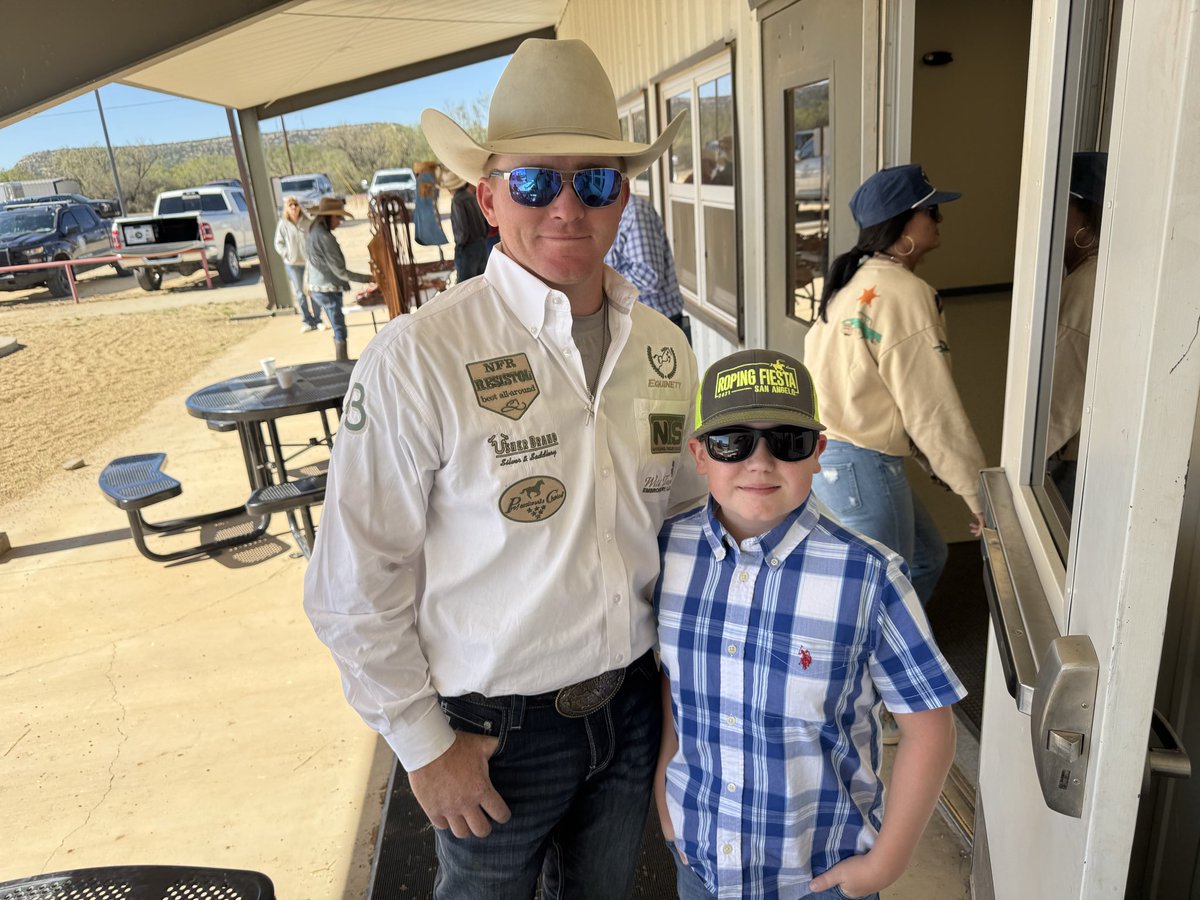 We got to see my nephew rope this weekend. He didn’t do that bueno today. But we might see him next weekend. He’ll be roping in Lubbock &amp; Uvalde Friday, then the roping fiesta in San Angelo next weekend.