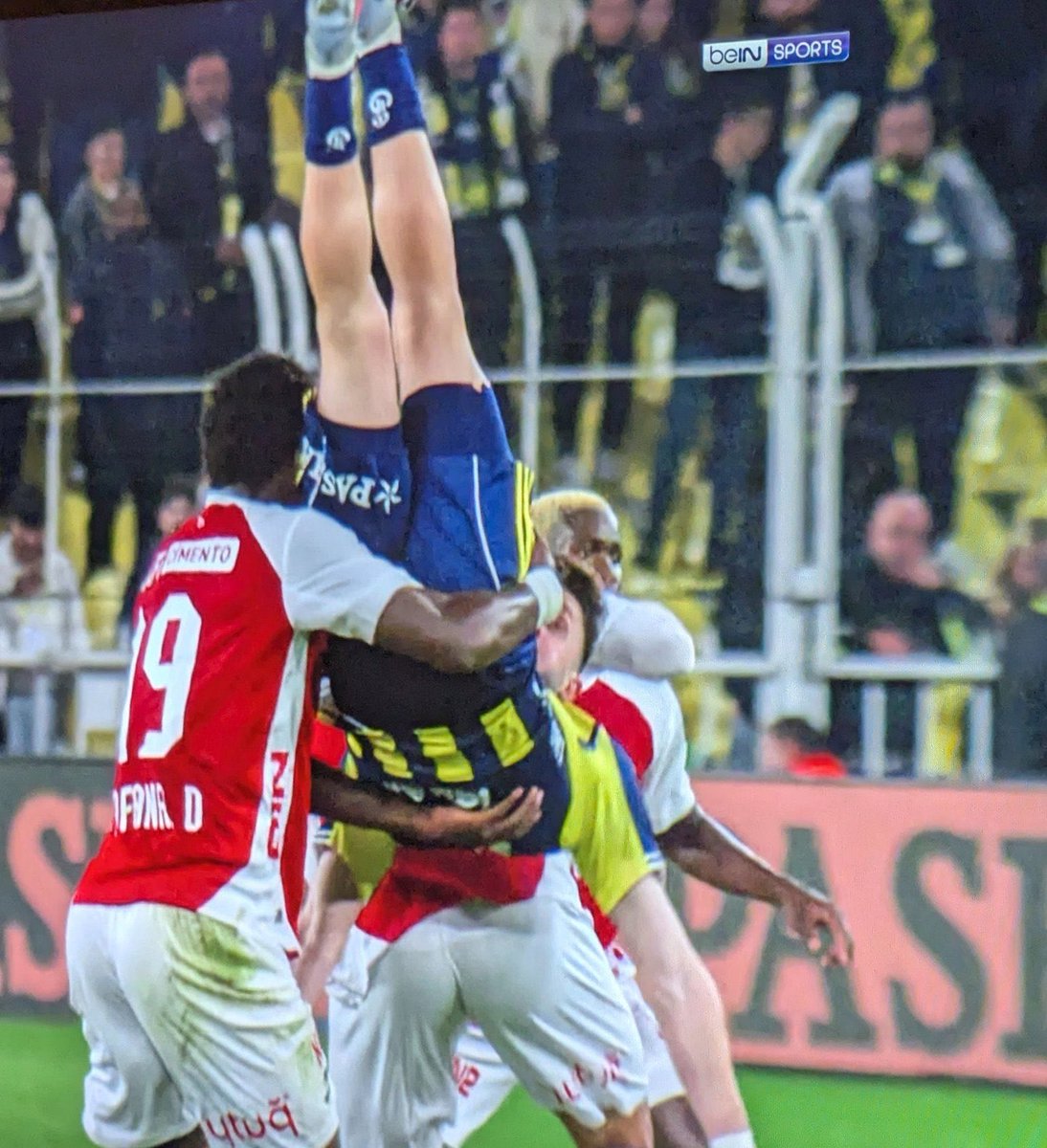 Fofana futbolcunun delikanlısıdır eyvallah ağabey eyvallah