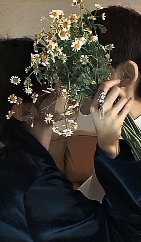 19-10-2025 💍

Today is the day we said yes to being each others husbands. Sayuri, you mean the absolute world to me. No one compares to you, my beautifull kitten. I love you so much, my sweet husband. Forever and always. 

- your kenken 💞💍