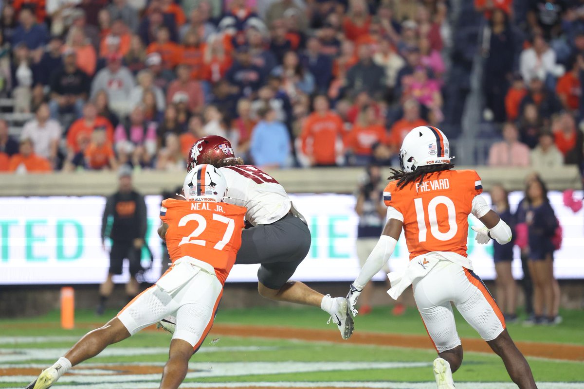 Greg Davis tweet media