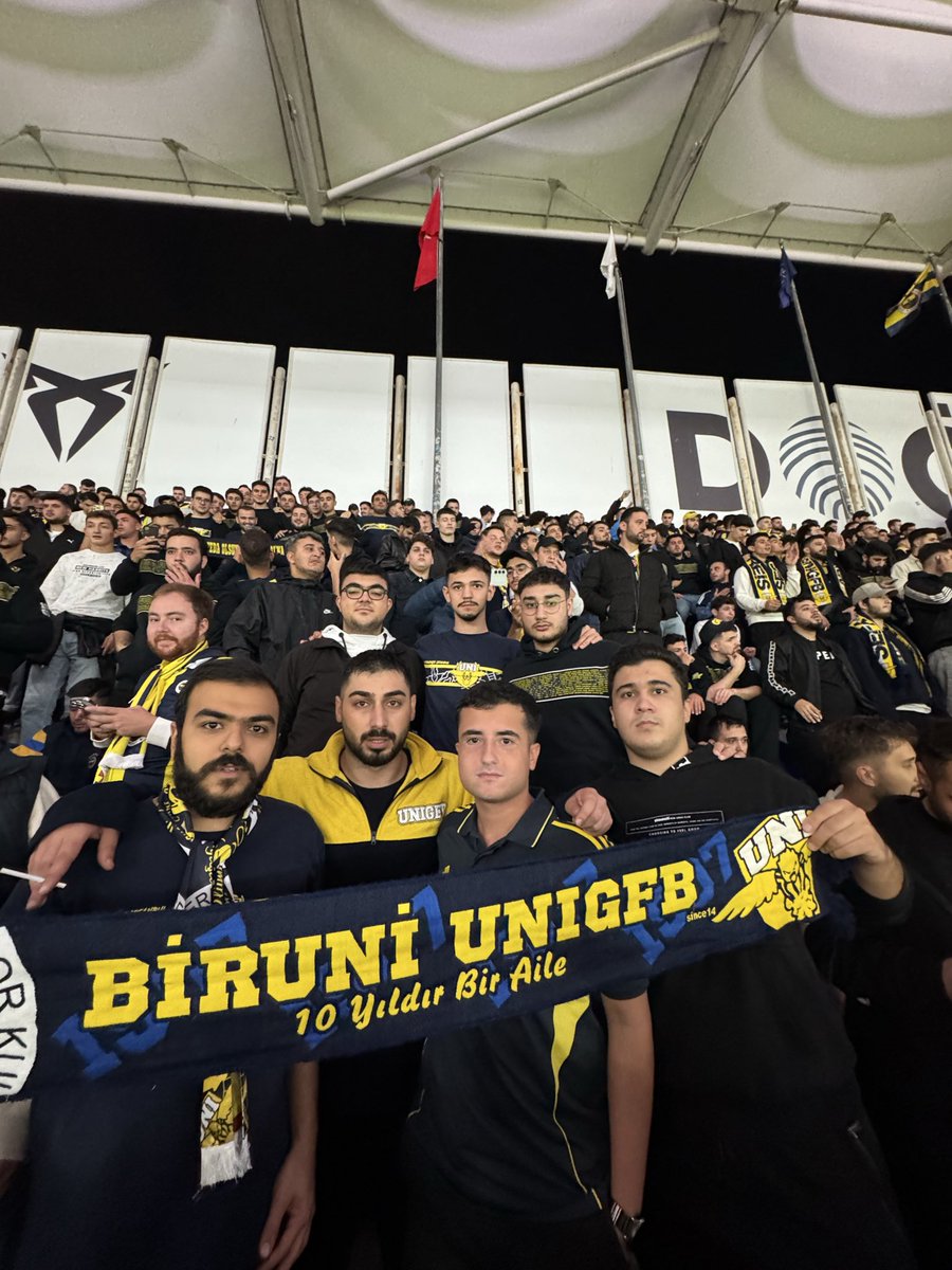 Fenerbahçe’mizi karagümrük karşısında yalnız bırakmadık

#UNIGFB