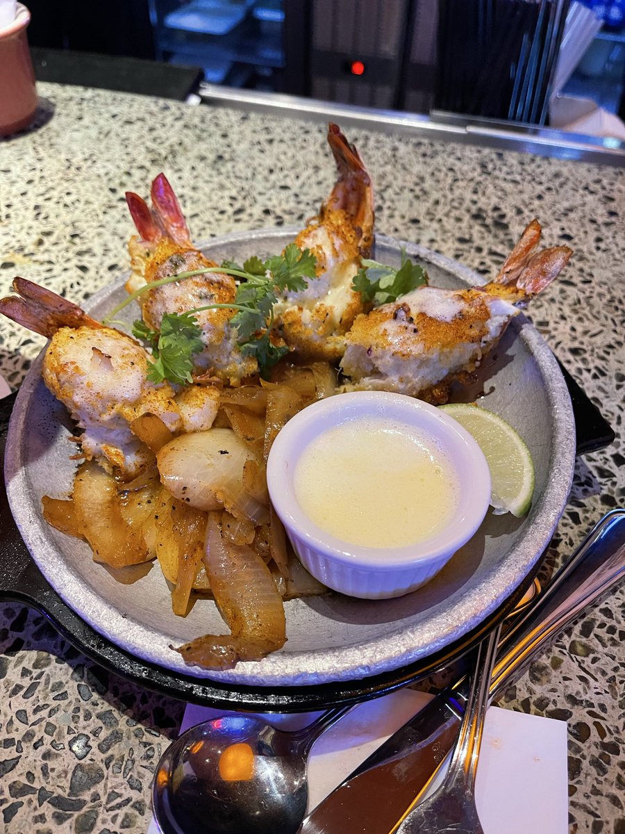 The_Write_One08's tweet image. Pappasito’s owes me nothing. This was delish! 

#AboutTheWeekend #Family